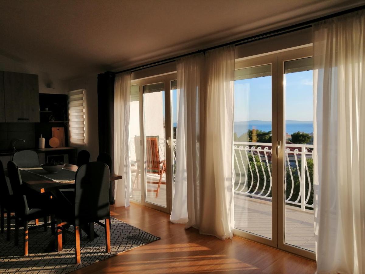 Apartment Near The Sea-Self Check-In Podstrana Exterior photo